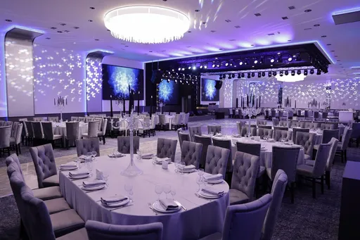 Lianna Garden Hall
