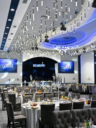 Lianna Garden Hall