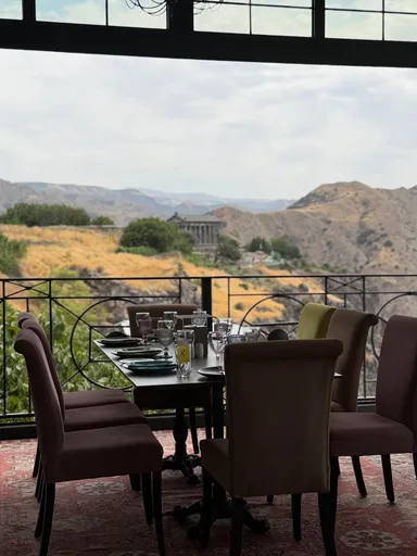 7 Qar Garni