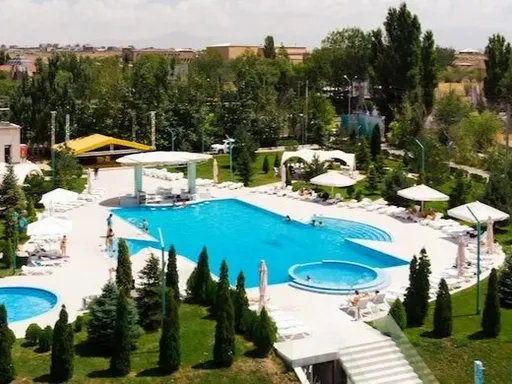 San Marco Pool