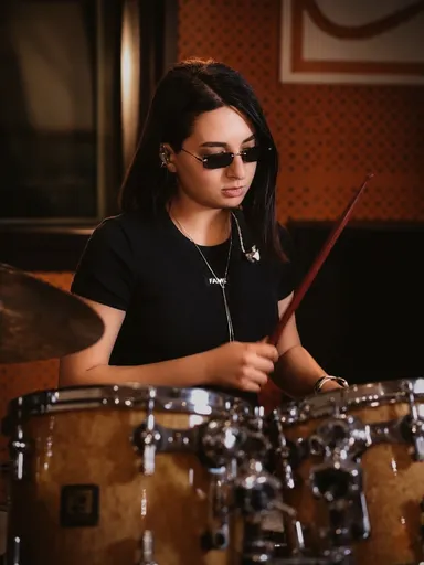 Manana Avetisyan Mañana