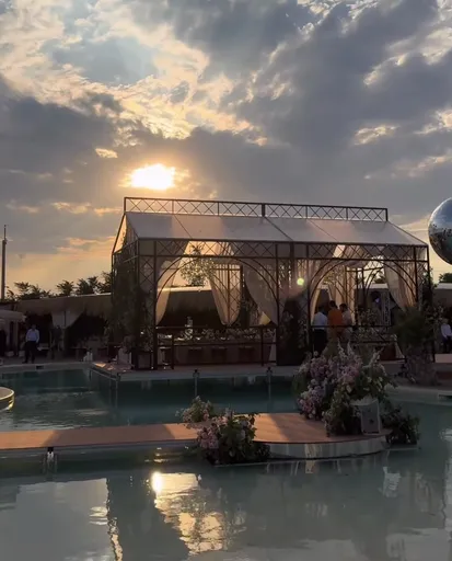 Jellyfish Beach Club