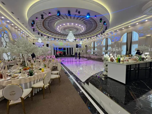 Safari Hall