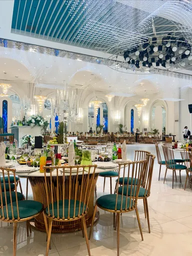 Voske Tsiran Premium Hall