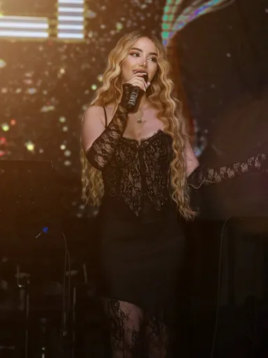 Emili