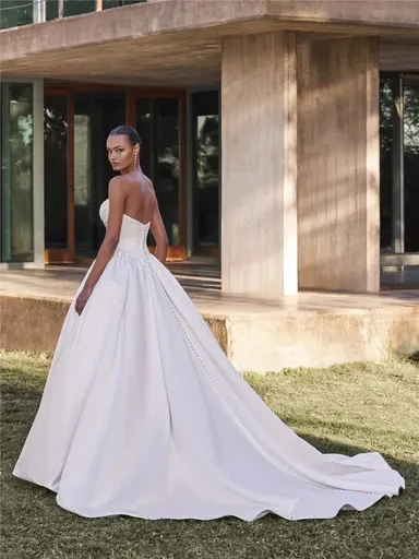 Peri Bridals