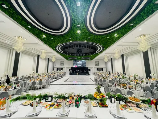 BAYAZET HALL